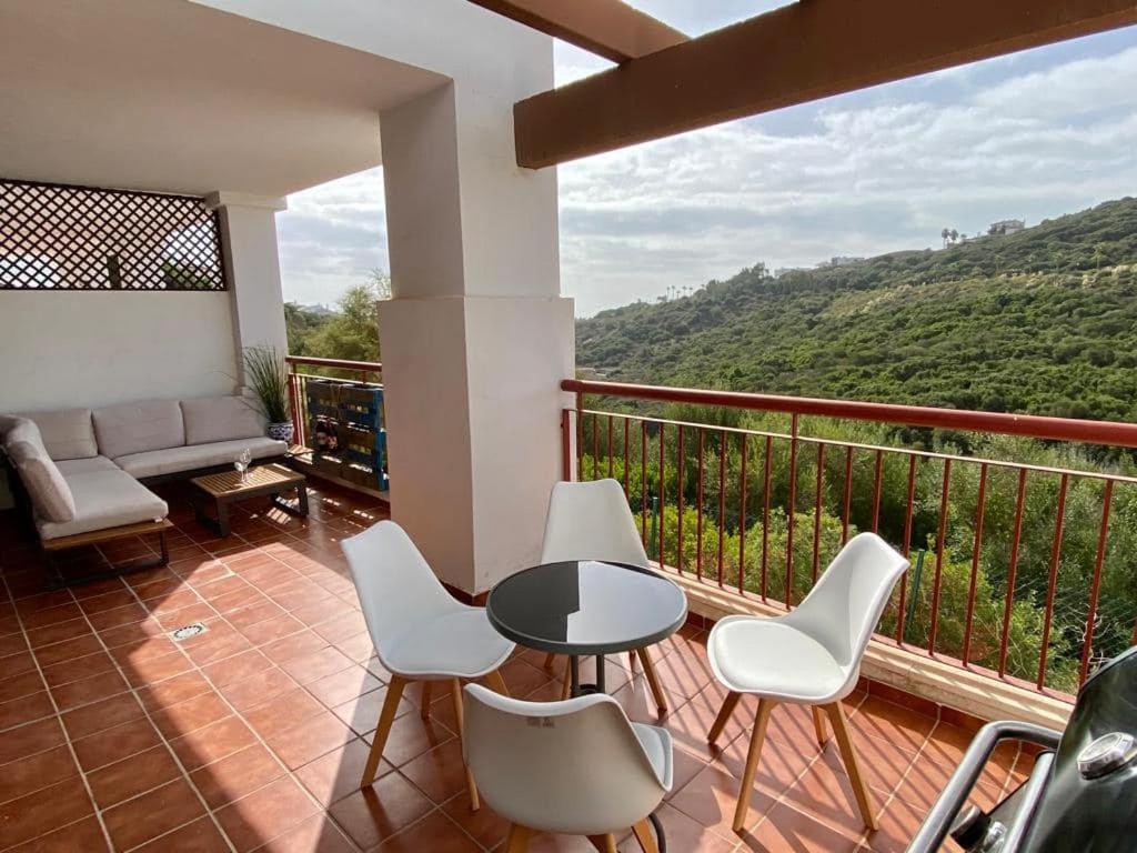 Apartment Alcaidesa Dış mekan fotoğraf