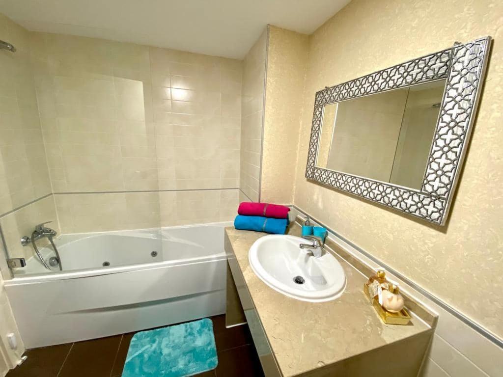 Apartment Alcaidesa Dış mekan fotoğraf