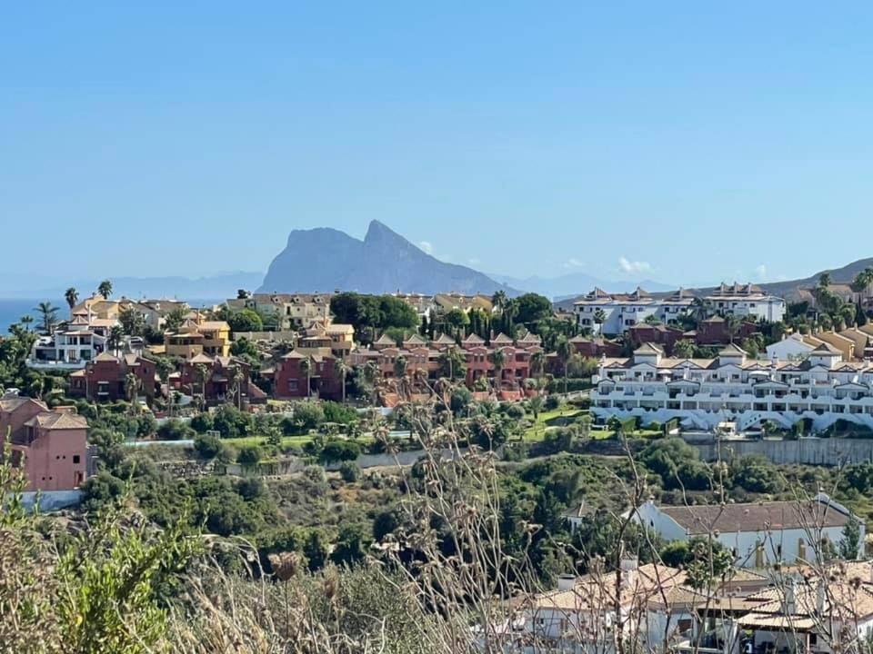 Apartment Alcaidesa Dış mekan fotoğraf